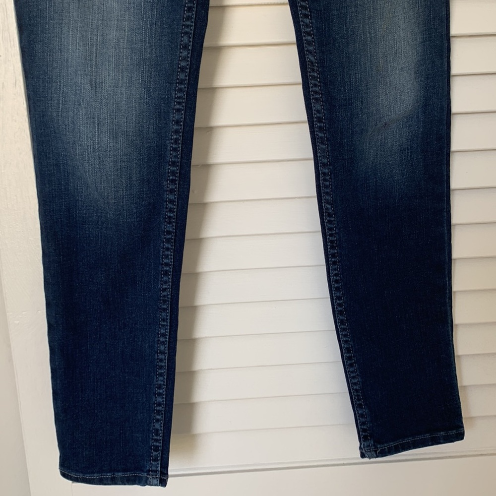 Jeans - Picture 3 of 4